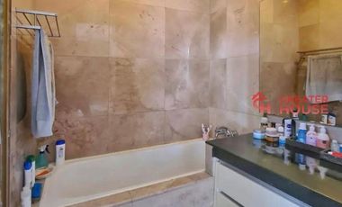 DIJUAL RUMAH CANTIK (Siap Huni) KEMANG JAKARTA SELATAN.