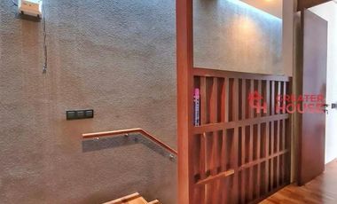 DIJUAL RUMAH CANTIK (Siap Huni) KEMANG JAKARTA SELATAN.