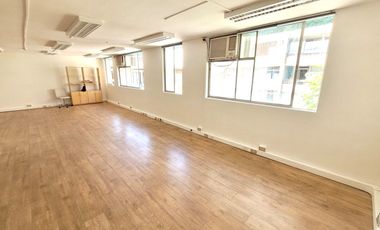 SARA DEL ACAMPO / METRO SANTA LUCÍA