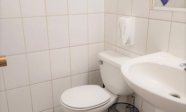 SARA DEL ACAMPO / METRO SANTA LUCÍA