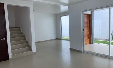 SAN SEBASTIAN TUTLA EN VENTA CASA 3 RECAMARAS 1 ESTUDIO EN OAXACA