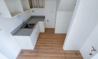 2 Bedroom unit condo in Holland Park Southwoods city Biñan Rent to own and Ready for occupancy