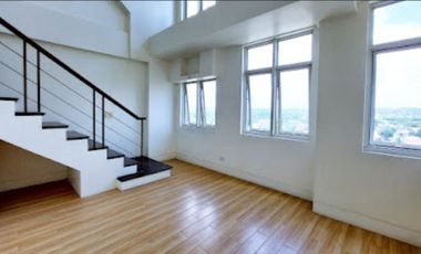 2 Bedroom unit condo in Holland Park Southwoods city Biñan Rent to own and Ready for occupancy