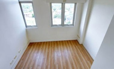 2 Bedroom unit condo in Holland Park Southwoods city Biñan Rent to own and Ready for occupancy