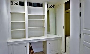 Sale with Tenant 4 bedrooms Townhouse Sukhumvit 33