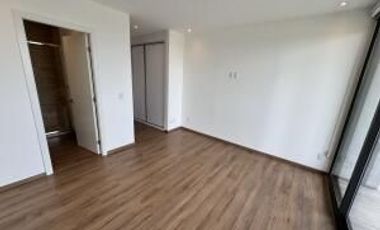 Altos de Juriquilla - RENTA. Departamento con cuarto de servicio, 3 recamaras