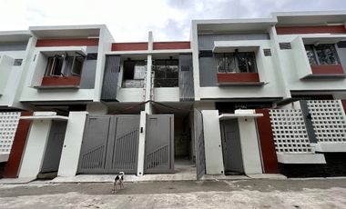2-Storey Townhouse in Project near LRT-1 Roosevelt Station and S&R