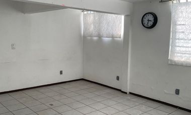 Satelite. Inmueble con *USO DE SUELO* Y Permisos Para Educación Media Superior y Superior