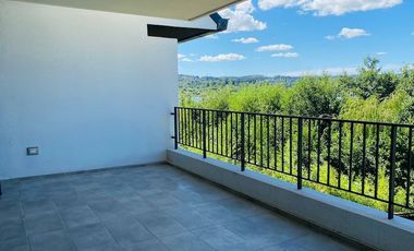 SE VENDE INCREIBLE  DEPARTAMENTO CON VISTA AL LAGO  EN VILLARRICA