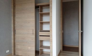 PR20962 Apartamento en arriendo en el sector Loma del Escobero