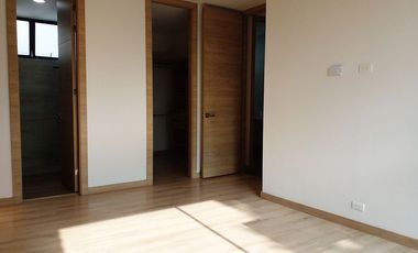 PR20962 Apartamento en arriendo en el sector Loma del Escobero