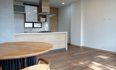 PR20962 Apartamento en arriendo en el sector Loma del Escobero