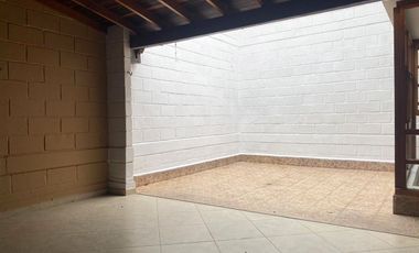 PR21618 Arriendo de casa en Loma del Escobero