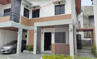 Elegant New 4BR 3T&B RFO Villas with Balcony in Deparo, Caloocan City
