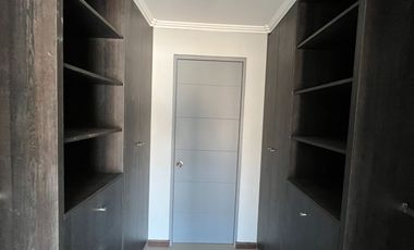 Parcela 5000 mt2 con casa Agua y Luz