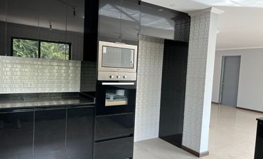 Parcela 5000 mt2 con casa Agua y Luz