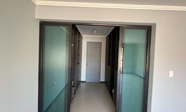 Parcela 5000 mt2 con casa Agua y Luz