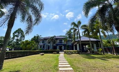 4-bedroom mansion luxury for sale among mountain views in Ao Nang, Krabi.