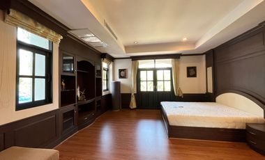 4-bedroom mansion luxury for sale among mountain views in Ao Nang, Krabi.