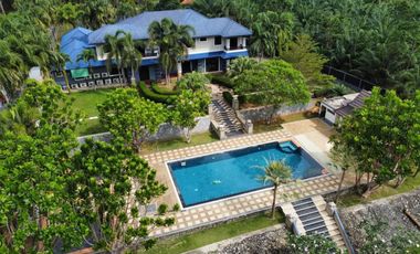 4-bedroom mansion luxury for sale among mountain views in Ao Nang, Krabi.