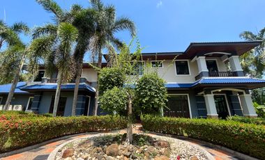 4-bedroom mansion luxury for sale among mountain views in Ao Nang, Krabi.