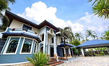 4-bedroom mansion luxury for sale among mountain views in Ao Nang, Krabi.