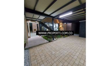 Casa en Arriendo Loma del Escobero Envigado