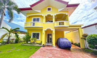 6 BEDROOM HOUSE FOR SALE IN SIBULAN