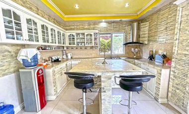 6 BEDROOM HOUSE FOR SALE IN SIBULAN