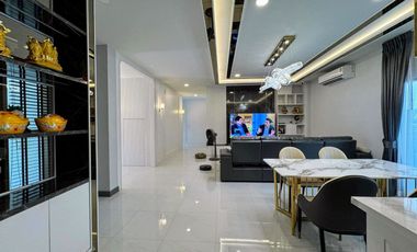 Rent/Sell The City Bangna (new project) size XL, large size, lots of usable space. Luxury detached house, new project, next to Mega-Bangna. Corner plo