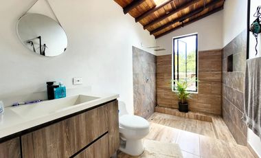 FINCA DISPONIBLE PARA VENTA Y ARRIENDO EN MARINILLA ANTIOQUIA