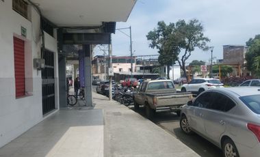 local comercial de alquiler en portoviejo centro