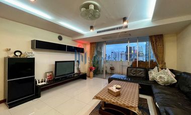 Urgent Sale! 3 Bedrooms Condo with Large Balcony, Good View on High Floor - D.S. Tower 2 - BTS Phrom Phong