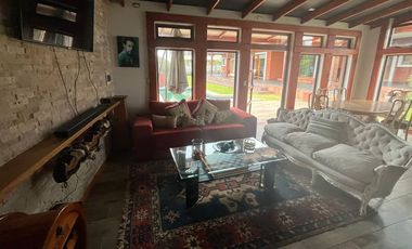Vendemos en Temuco  hermosa casa en Lomas del Carmen