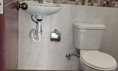Alquiler de un cuarto con baño en Otavalo, cerca al terminal