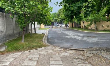 OPORTUNIDAD!!! Condominio Y Caminando Al Colegio