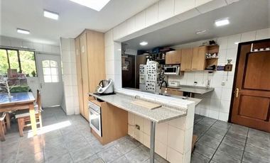 OPORTUNIDAD!!! Condominio Y Caminando Al Colegio