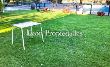 Leon Propiedades arrienda 2ha.con hermosa casa y piscina en sector Los Naranjos, Curacavi.