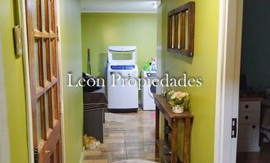 Leon Propiedades arrienda 2ha.con hermosa casa y piscina en sector Los Naranjos, Curacavi.