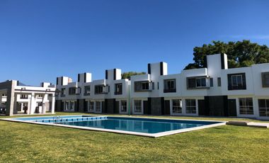 Casa en venta, condominio con alberca, Jiutepec CENTRO, Morelos