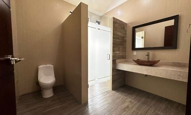 CASA EN RENTA EN CONDOMINIO XV