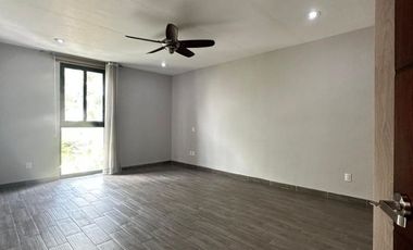 CASA EN RENTA EN CONDOMINIO XV