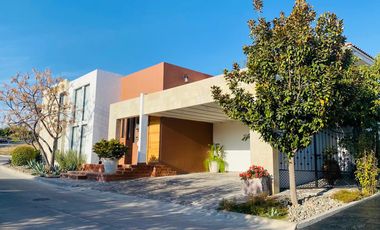 CASA EN RENTA EN CONDOMINIO XV