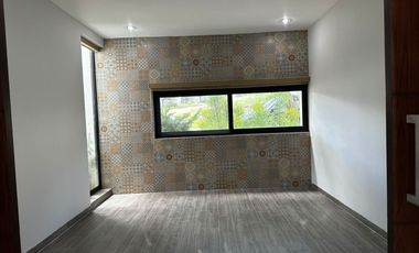 CASA EN RENTA EN CONDOMINIO XV