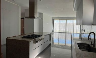 Casa en Bosque de los Lagos en Venta de Lujo, Andares, Puerta de Hierro Zapopan