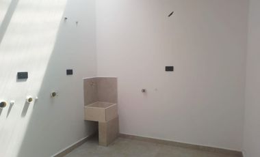 PR21545 Casa Comercial en arriendo en el sector Bolivariana