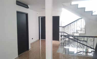 PR21545 Casa Comercial en arriendo en el sector Bolivariana