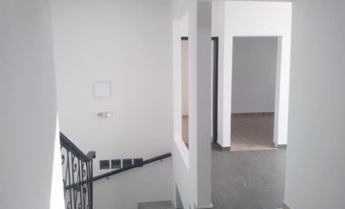 PR21545 Casa Comercial en arriendo en el sector Bolivariana
