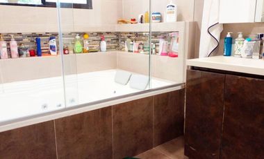 PR7909 Casa en arriendo en Envigado