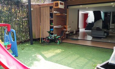 PR7909 Casa en arriendo en Envigado